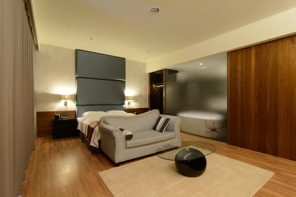 Grand Crystal Hotel Hszincsu Szoba fotó