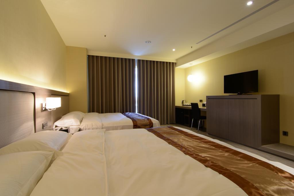 Grand Crystal Hotel Hszincsu Szoba fotó
