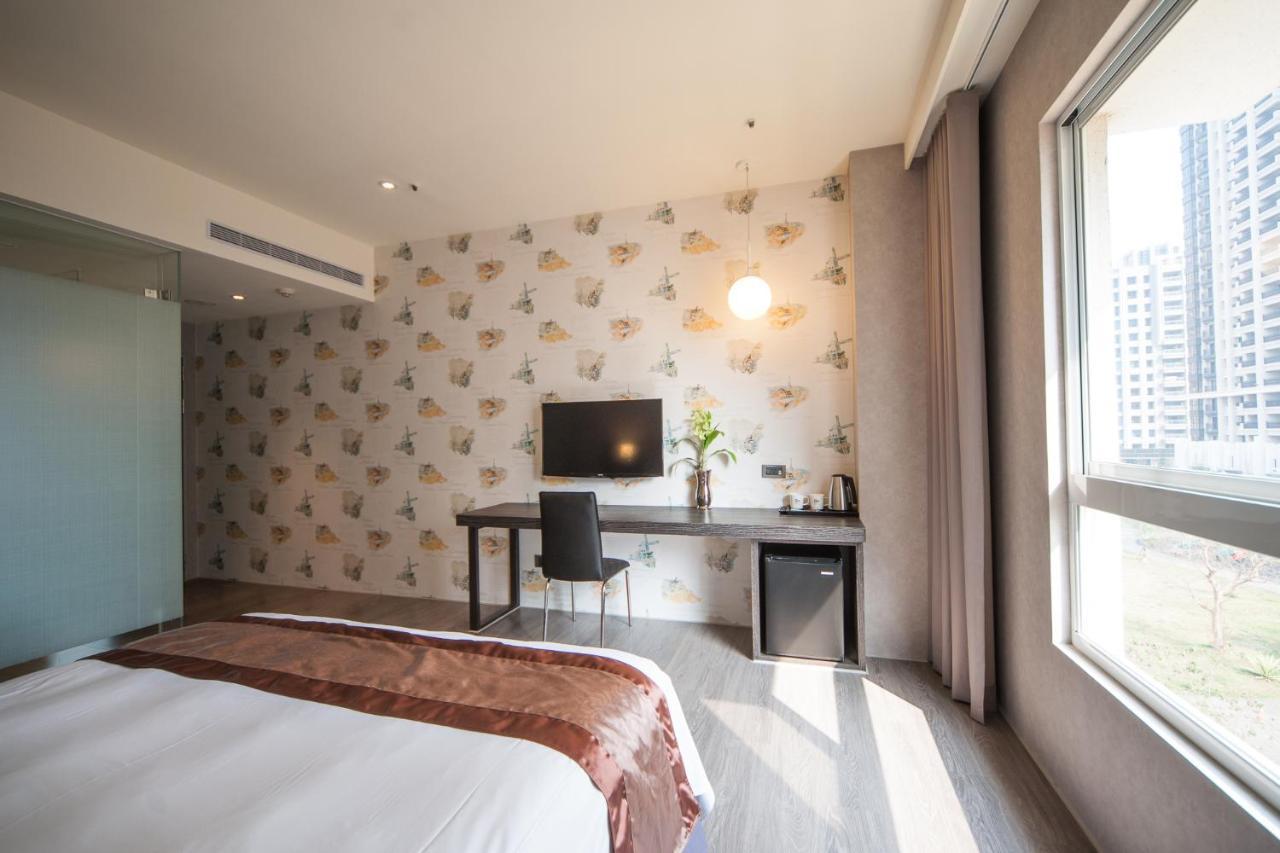 Grand Crystal Hotel Hszincsu Kültér fotó